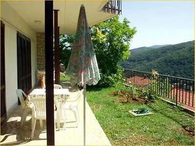 Jolanda Apartment